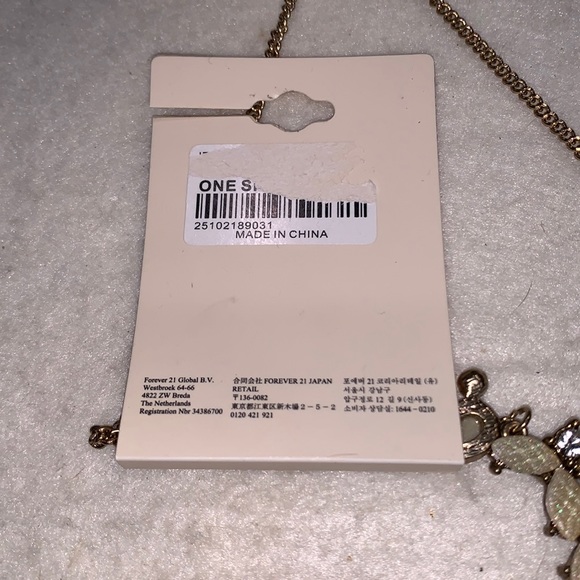 Gorgeous Yellow Lemon Drop Bib Choker with Rhinestones - Picture 5 of 5